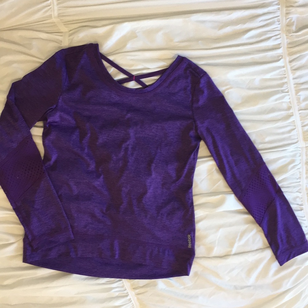 girls athletic long sleeve with partly mesh arms